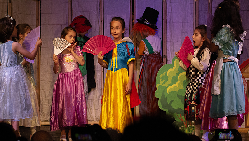 Участие на ДТС Мъхмарони с ръководител Ваня Лилова 